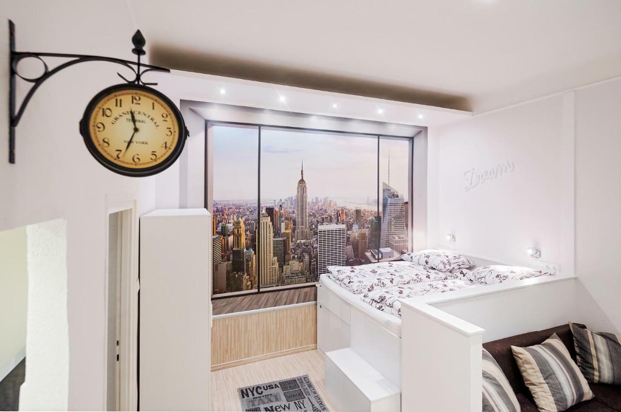 Free Parking, Quiet Design Flat In The Centre Appartement Boedapest Buitenkant foto