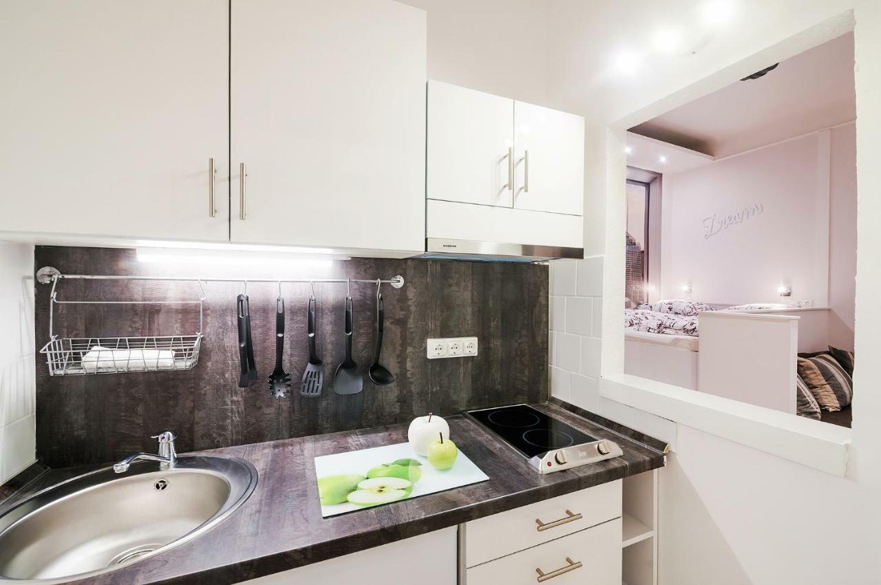 Free Parking, Quiet Design Flat In The Centre Appartement Boedapest Buitenkant foto