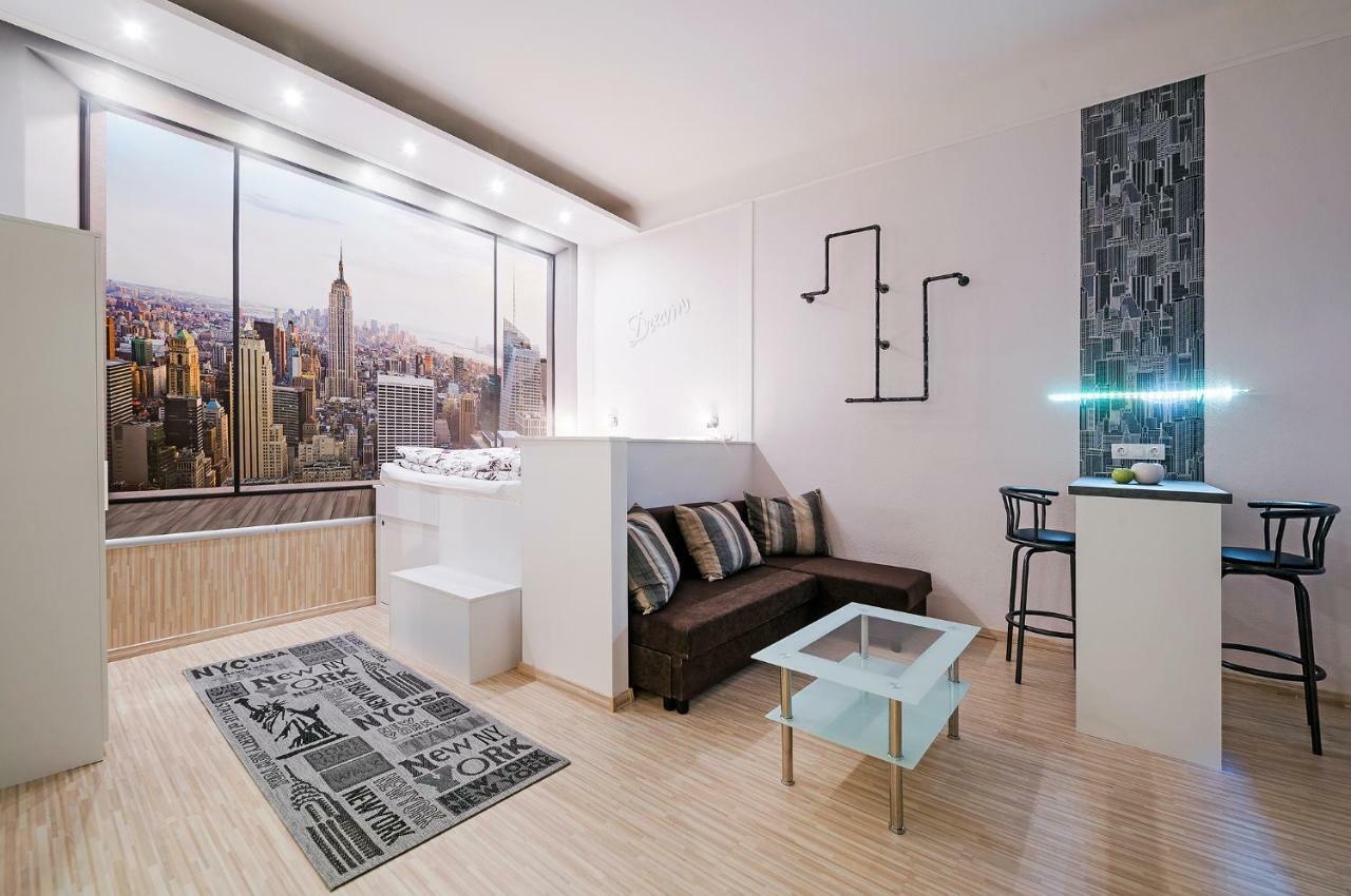 Free Parking, Quiet Design Flat In The Centre Appartement Boedapest Buitenkant foto